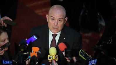 Гешев внесе в НС последните доказателства срещу Борисов по "Барселонагейт"