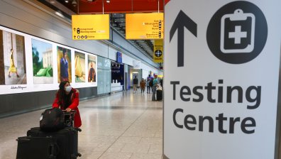 Защо Великобритания задържа и депортира граждани на ЕС?