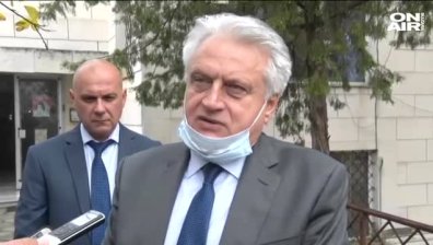 Огромни суми пари за строителството на "Хемус" са изтекли в Близкия изток
