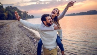 Ето кои зодии ще срещнат любовта през това лято