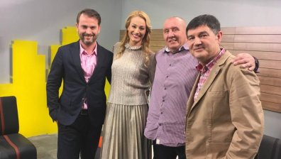 За смеха почивка няма. Първоаприлско със Шкумбата, Михаил Дюзев и Иво Райчев