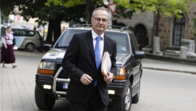 Лозан Панов отново е пътувал с неизправния автомобил