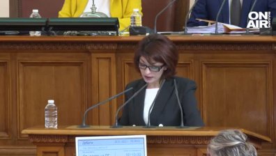 Червени линии в парламента: Има ли шансове Бойко Рашков да оглави КПКОНПИ?