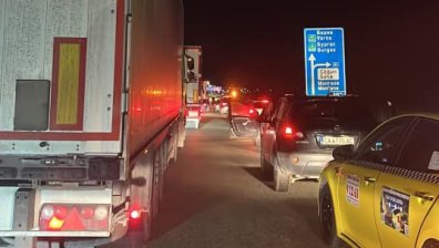 Зловеща катастрофа в София, кола прегази пешеходец на Северната тангента