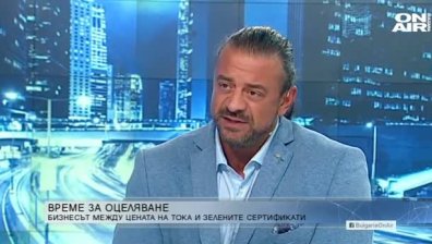 Алибегов: Със "зелените сертификати" на 20% ваксинирани ще фалира държавата
