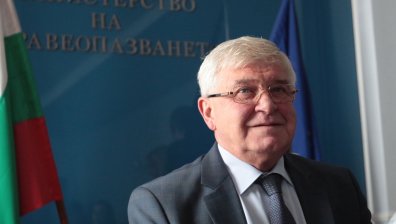 Отменят карантината на част от идващите от ЕС, Сърбия и Северна Македония