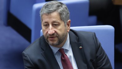 "Да, България!" постави 11 условия за кабинет с премиер Мария Габриел