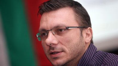 Важен ли е колективният имунитет при битката с коронавируса?