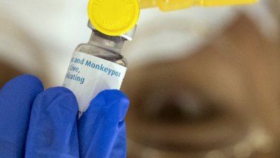 Какво представлява маймунската шарка и как да се защитим?