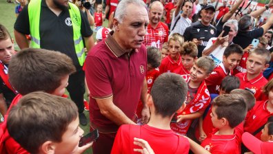 Стоичков: Колко болка има на този свят, моля се за всички в Мароко и Либия