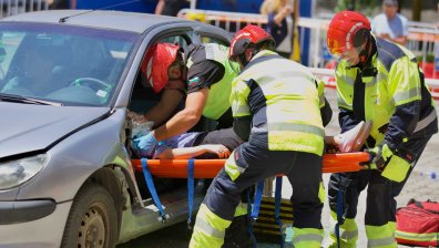 Демонстрация в София в Деня за безопасност по пътищата (СНИМКИ)