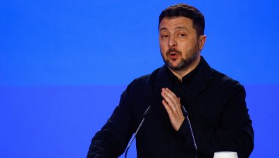 Зеленски: Руснаците убиват украинци, а ние да даваме петрол на бедния Орбан