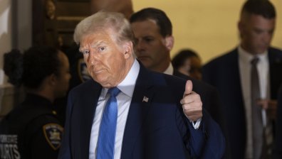 Тръмп остава фаворит за президентското място в САЩ, въпреки съдебните спорове