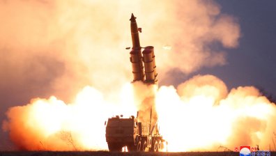 "Тежка провокация": Северна Корея изстреля 3 балистични ракети за по-малко от час