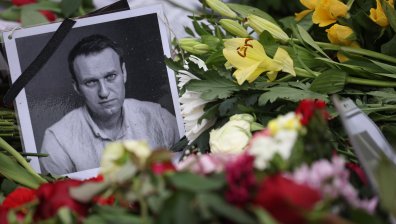 ЕС удря с нови санкции Русия и иска международно разследване за смъртта на Навални