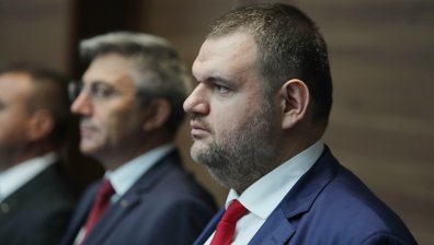 Пеевски: С ГЕРБ искаме комисия за еврофондовете, за да не се раздават милиарди
