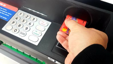 Ставаме все по-предпазливи в тегленето на кредити