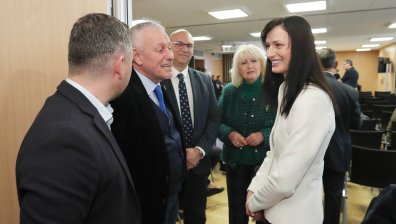 Мария Габриел домакинства конференция за външнополитическа стратегия на България