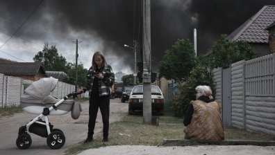 Украйна евакуира близо 10 000 души от Харковска област
