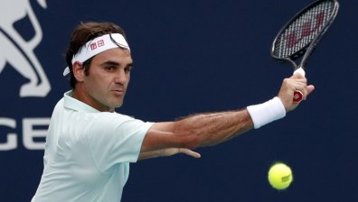 След едногодишна пауза Федерер се завръща на корта