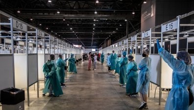 Испания намали периода на изолация за лицата с положителна Ковид проба