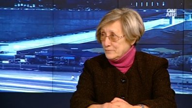 Нешка Робева: Не знам дали светът е преживявал такова огромно разделение