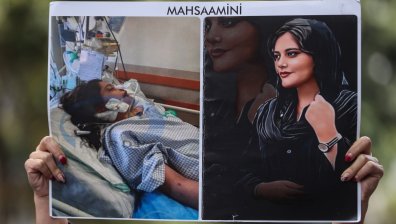 Наградата "Сахаров" за свобода на мисълта беше връчена посмъртно на Джина Махса Амини