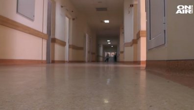 Тийнейджър влезе в болница след като пи спирт
