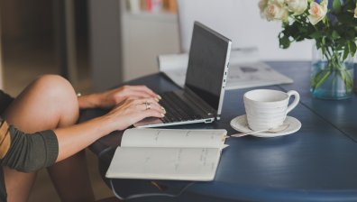 Работата от вкъщи влияе различно на психиката на двата пола