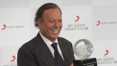 Испанската легенда Хулио Иглесиас стана на 80 години