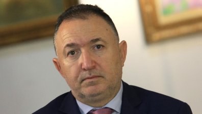 Водолази се включват в издирването на младежа, изчезнал в Стара планина