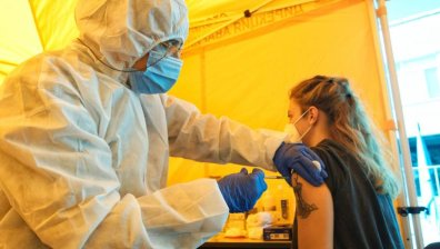 Доц. Кунчев предлага задължителна ваксинация за някои групи