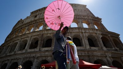 Рекордно горещ юли, за четирима от всеки пет души е бил по-топъл