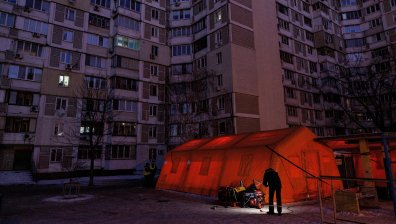 Русия удари тежко Украйна - жертви, разрушения и милиони хора без ток