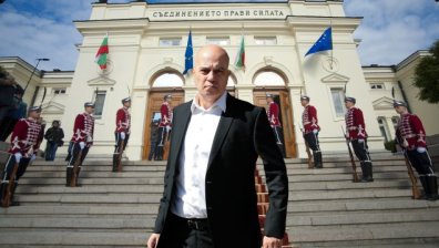 Трифонов: Николов беше избран преди две седмици, останалото е спекулация