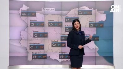 Преминава облачна вълна с ръмежи на места, градусите скачат до 14