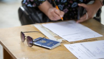 ЕС преустанови облекчаването на визи за Русия, няма единодушие за цялостна забрана