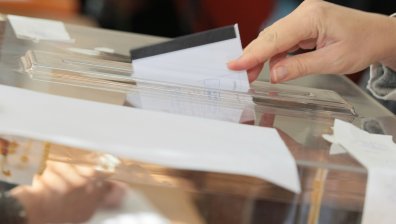 Въпроси за Избори 2021: Как ще гласуват карантинираните?
