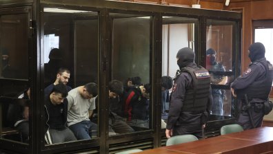 Доживотни присъди за нападателите от концерта край Москва