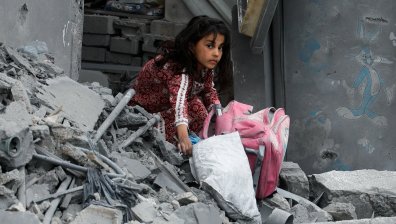 УНИЦЕФ: 322 деца загинаха в Газа след подновените атаки от Израел