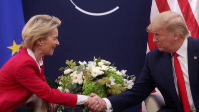 ЕС срещу САЩ: Търговията в капан на политиката