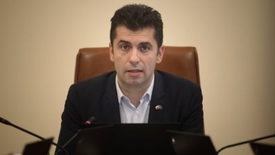 Петков отива в Азербайджан, ще преговаря за допълнителни доставки на азерски газ