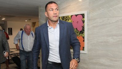 Двубоят на Кобрата с Букър в перфектен за гледане час