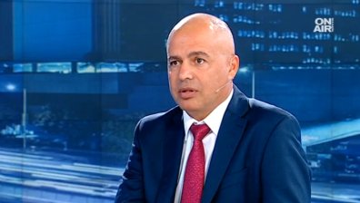 Социалист: БСП не абдикира от парламента, левицата отива при хората