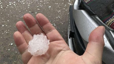 Силна буря с градушка удари Moнтaнско и Видинско