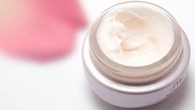 Защо глицеринът е важен за кожата ни?