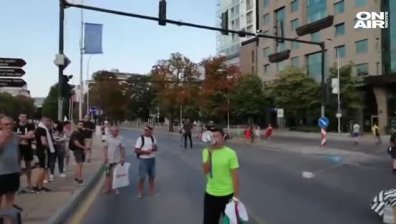35-и ден протести: Oфисът на НФСБ във Варна бе замерван с яйца