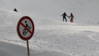 Спасителна акция в Беласица, турист падна в дере