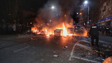 НС изслушва Даниел Митов за действията на полицията по време на протестите