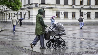 Седмична прогноза за времето: Интензивни валежи с гръмотевици и захлаждане от петък